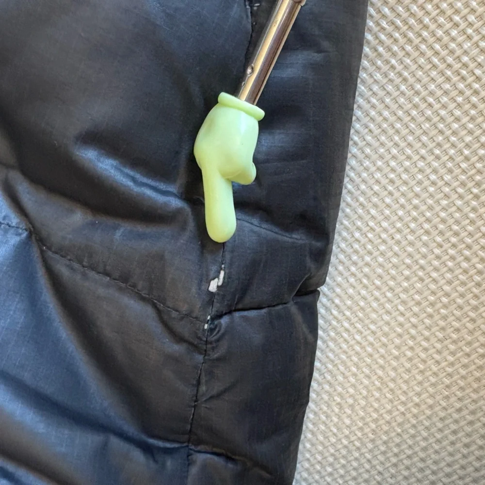 Gap Kids Small (6-7) Black puffer Jacket with detachable hood insulated